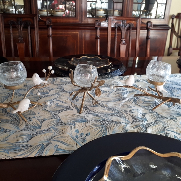 Vintage blue beaded 13 1/4 in placemats - Picture 15 of 15